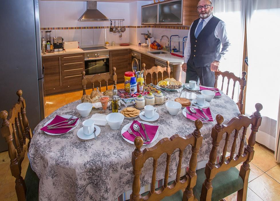 B&B Casa Forcada Enate Bagian luar foto