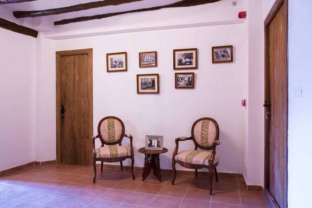 B&B Casa Forcada Enate Bagian luar foto