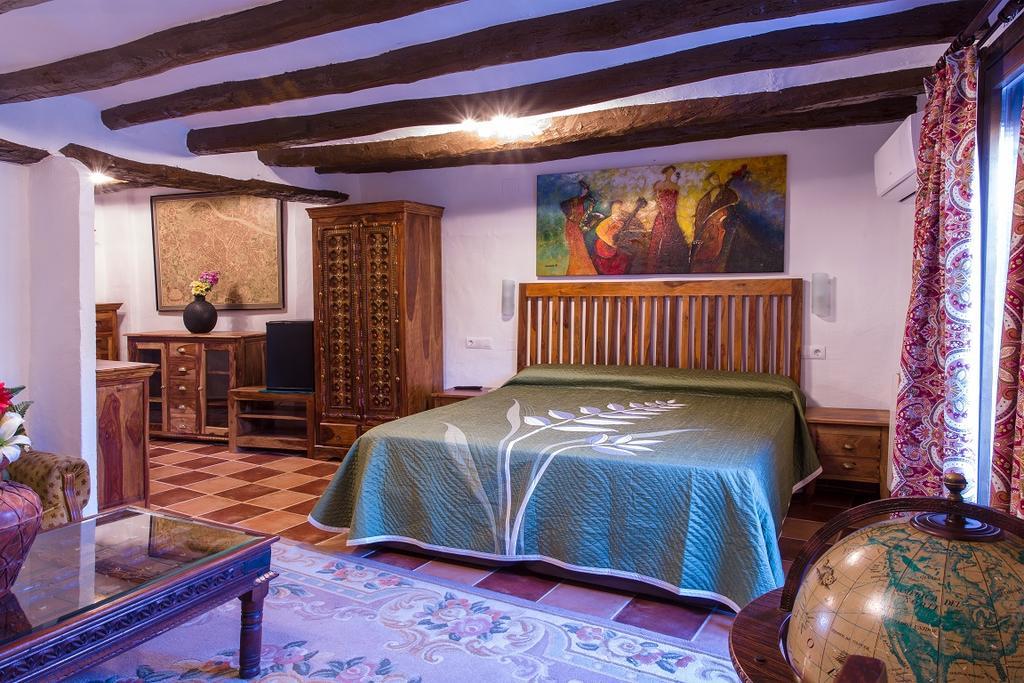 B&B Casa Forcada Enate Bagian luar foto